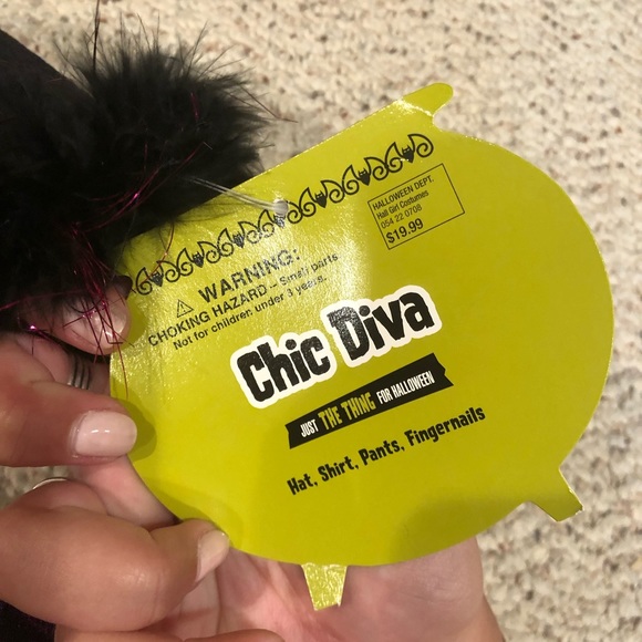 🎃NEW Chic Diva Costume - Picture 11 of 12